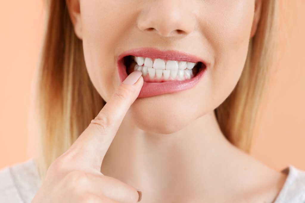 Zahnschmelz stärken - Die besten Tipps | Medentes